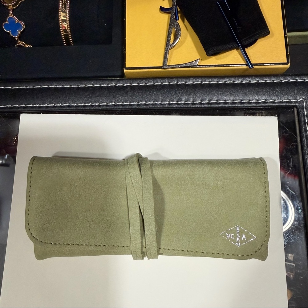 Authentic new 2025 Van Cleef & Arpels Cleaning Kit